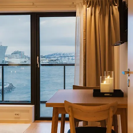 Appartement Aurora One - Oceanfront Tromsø