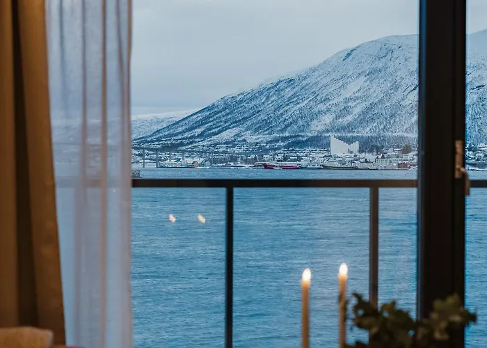 Aurora One - Oceanfront Lägenhet